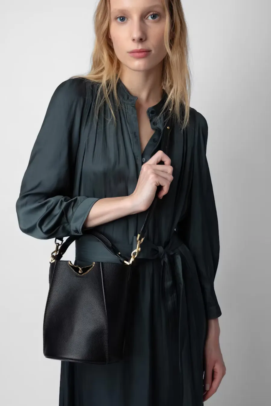 Borderline Bucket Bag Noir
