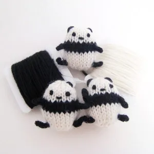 Tiny Panda Knit Kit